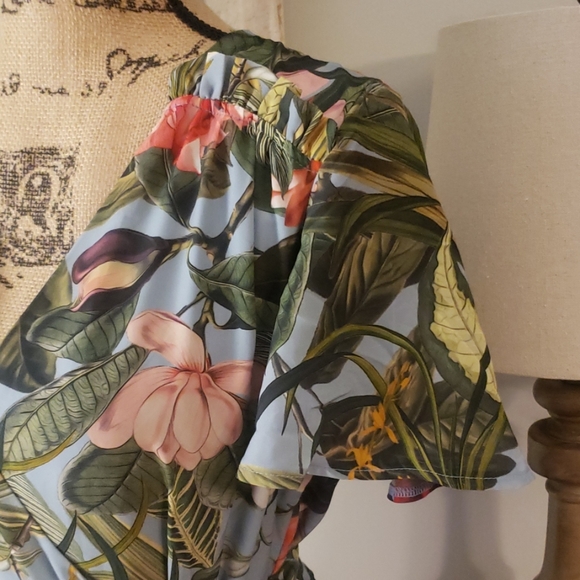 NWT Ella Moon floral wrap around dress size small - Picture 3 of 8